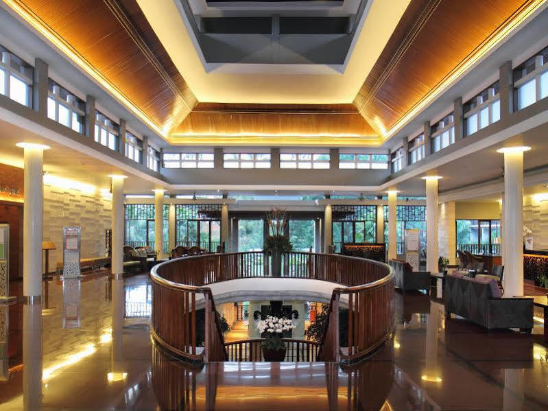 Bali Dynasty Resort Kuta Lombok Exterior foto