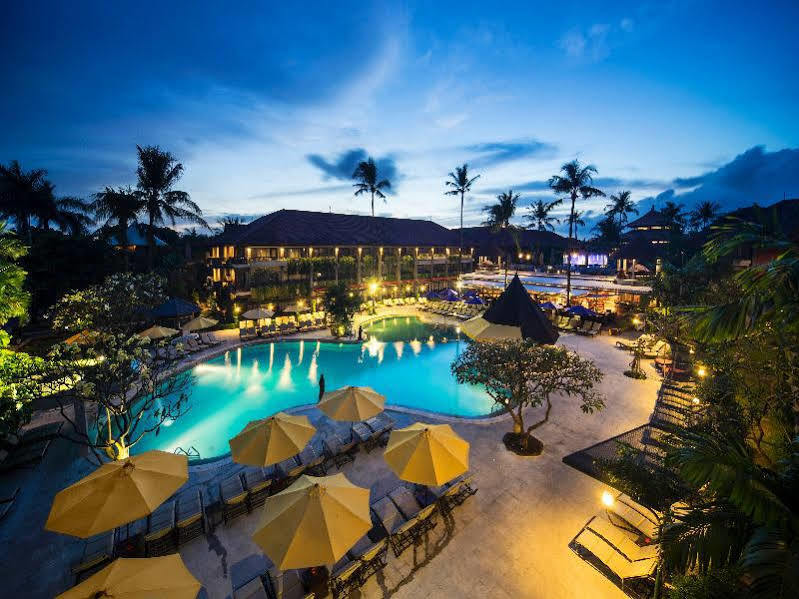 Bali Dynasty Resort Kuta Lombok Exterior foto